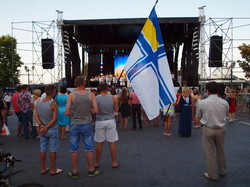 На концерте в день флота одесситов развлекали Алена Винницкая, "От Винта" и двойник Путина