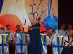 На концерте в день флота одесситов развлекали Алена Винницкая, "От Винта" и двойник Путина