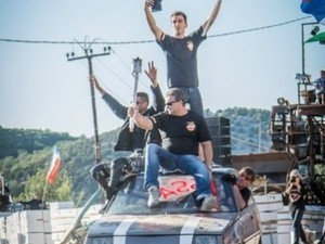 Одесским каскадерам-чемпионам не позволили поднять флаг Украины в Крыму