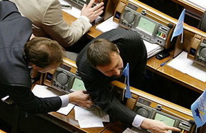 За себя и за того парня: одесские кнопкодавы бьют рекорды в Парламенте