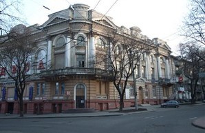 Здание кинотеатра «Одесса» на улице Спиридоновской реконструировать не будут. Собственник намерен продать памятник архитектуры.