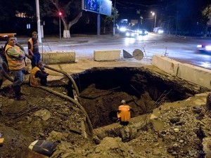 Авария и ремонт: как Одесса осталась без воды (ФОТО)