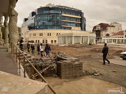 Греческая площадь в Одессе тоже пострадала от ливня (ФОТО)