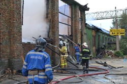 Пожар в Одессе: горел завод на Бугаевке (ФОТО)