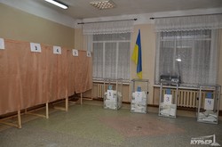 Выборы в Киевском районе Одессы (ФОТОРЕПОРТАЖ)