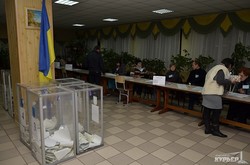 Выборы в Киевском районе Одессы (ФОТОРЕПОРТАЖ)