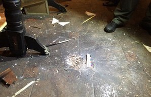 Взрыв в баре на Щорса: пьяный посетитель бросил гранату