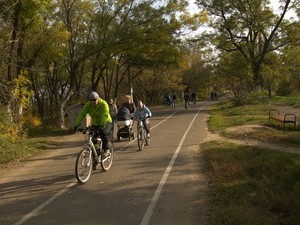 Европейские туристы не могут ездить по улицам Одессы на велосипедах