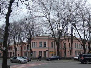 В здании одесской военной прокуратуры искали бомбу и не нашли