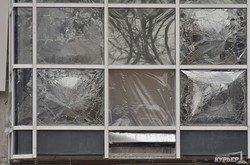 Взорванный офис одесских волонтеров полдня спустя (ФОТО)