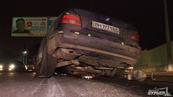 Лихач на BMW устроил аварию с четырьмя автомобилями возле одесского автовокзала (ФОТО)