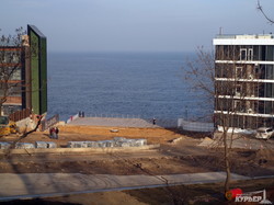 Как в Одессе незаконную парковку возле моря снесли (100 ФОТО)
