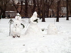 В Одессе появилась Снегурочка из снега (ФОТОФАКТ)