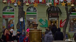 Дед Мороз добрался на Дерибасовскую в первый день Нового года по «старому стилю» (ФОТОФАКТ)