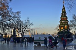 На Думской площади хоры исполнили рождественские песни (ФОТО)