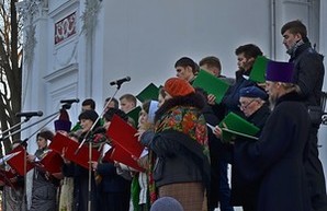 На Думской площади хоры исполнили рождественские песни (ФОТО)