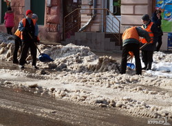 Как одесские дворники правила благоустройства города нарушают (ФОТО)