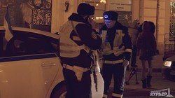 Одесская милиция ездит с мигалками: режим готовности (ФОТО)