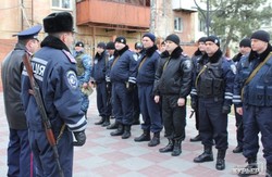 Отряд одесских милиционеров отправился охранять железную дорогу в зоне АТО (ФОТО)