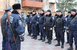 Отряд одесских милиционеров отправился охранять железную дорогу в зоне АТО (ФОТО)
