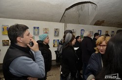 Одесские ангелы творят для украинских киборгов: выставка в Художественном музее (ФОТО)