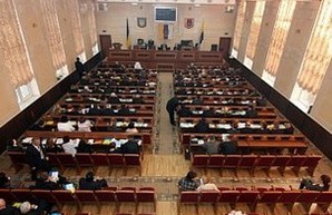 Депутаты Одесского облсовета в очередной раз переформатировались по группам