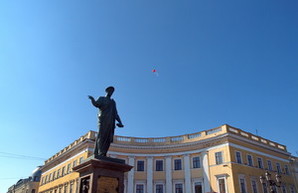 Весенний запуск шаров над Одессой (ФОТО)