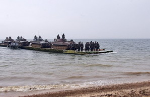 ВМС Украины снова проводят учения на берегах Днестровского лимана (ФОТО)