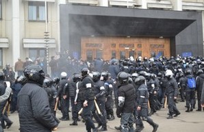Один из руководителей милиции Одесской области не мешал титушкам избивать журналистов