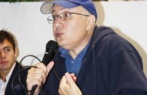 Матвей Ганапольский рассказывает одесситам, как бороться с российской пропагандой (прямая трансляция)