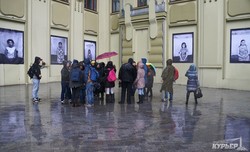 Недостроенная одесская гостиница стала арт-объектом фотофестиваля (ФОТО)