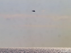 Побережье Одессы патрулируют палубные вертолеты ВМС (ФОТО)