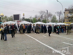 Траурная акция в Одессе на Куликовом поле (ФОТО, обновляется)