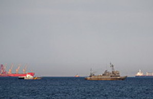 ВМС Украины тренируются около берегов Одессы (ФОТО)