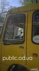Одесские маршрутчики таранят троллейбусы (ФОТО)