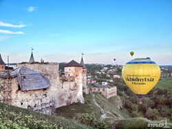 Аэростаты над крепостью: фестиваль воздухоплавания в Каменце-Подольском (ФОТОРЕПОРТАЖ)