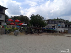 На пляже Ланжерон строят пандус для инвалидов (ФОТО)