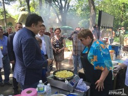 Михаил Саакашвили приехал в Одессу на фестиваль грузинской культуры