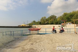 Одесские пляжи стали удобнее для людей с ограниченными физическими возможностями