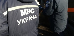 В Ильичевске спасатели погасили пожар и спасли хозяйку дома