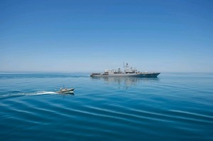 Боевой корабль ВМФ России пытался войти в территориальные воды Украины около Одессы