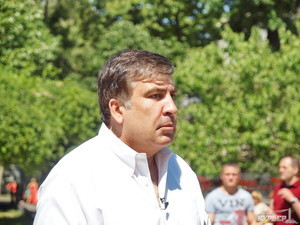 Саакашвили в Одессе зарабатывает 250 долларов в месяц (документ)