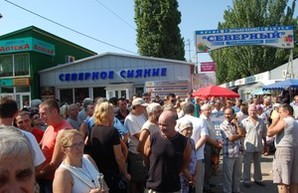 Предприниматели одесского рынка "Северный" заявляют о вымогательстве со стороны милицейской службы БЭП