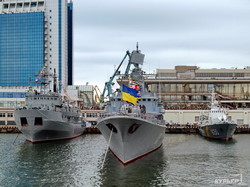 В Одессе отмечают день военного флота (ФОТОРЕПОРТАЖ)