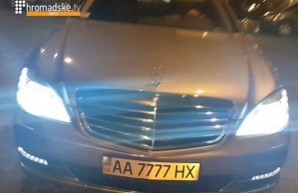 Юрист с телеканала Коломойского в Одессе на Дерибасовской наехал на человека