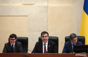 В Одесской области Саакашвили планирует объединить таможню с налоговой
