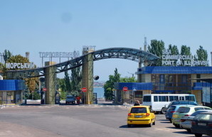 Порты Одессы и Ильичевска проверяет СБУ