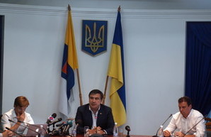Саакашвили: "Одесский припортовый надо продать поскорее" (ФОТО)