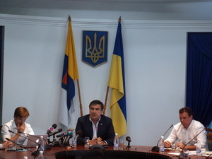 Саакашвили: "Одесский припортовый надо продать поскорее" (ФОТО)