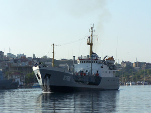 ВМС Украины восстановили еще одно вспомогательное судно (ФОТО)